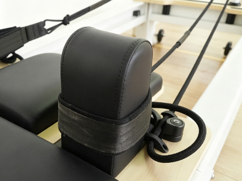Reformer Pilates en aluminium de qualité supérieure MJD-W40 pliable avec pieds de support en alliage