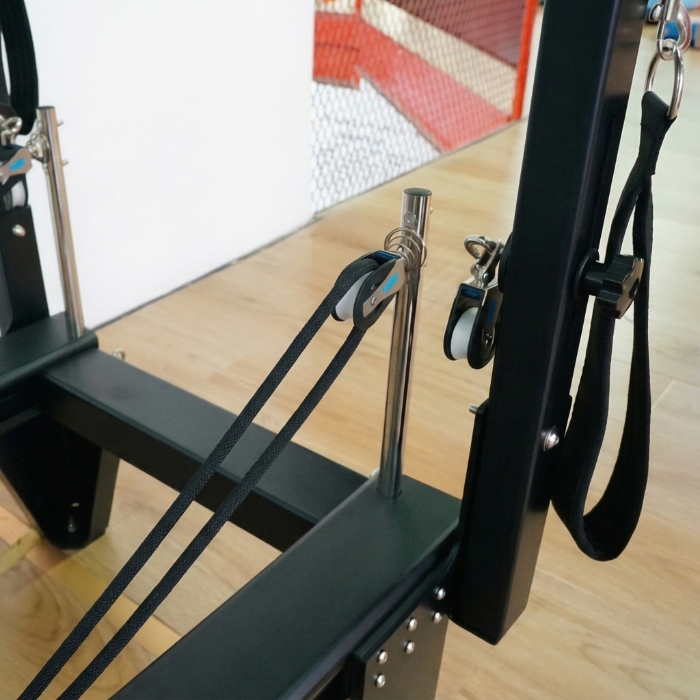 Reformer Pilates en aluminium MJD-W45 avec demi-tour à piste complète